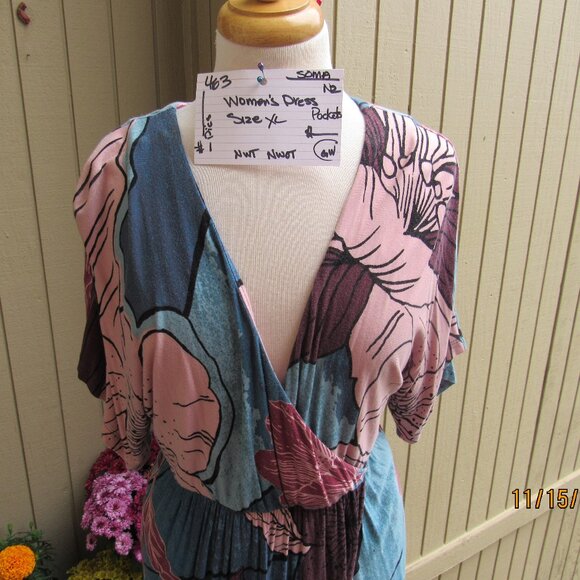 #463 WOMAN'S VERY COMFORTABLE WRAP DRESS BY SOMA (SIZE XL) - Picture 2 of 3